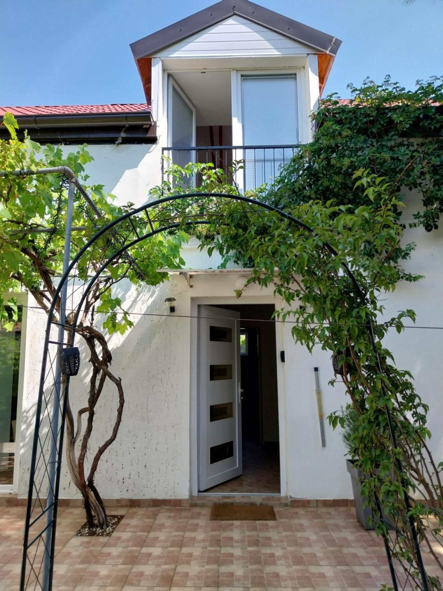 Apartments Filip & Nina Vir Exterior photo
